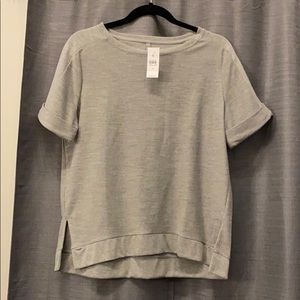 Grey cropped sweatshirt tee